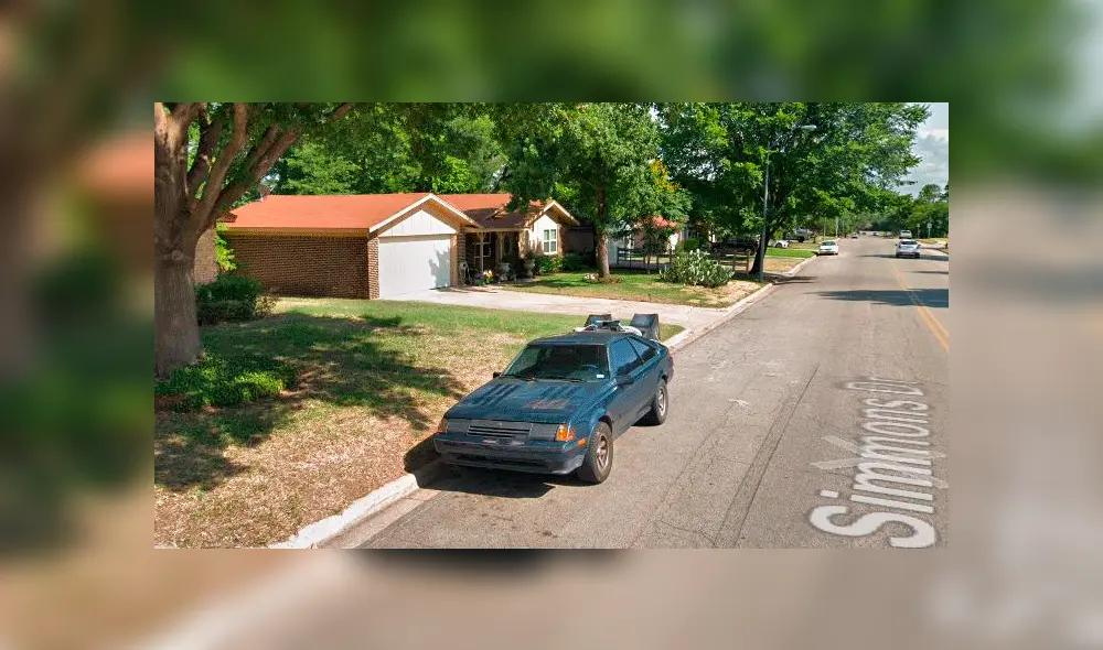 Google Maps: auto de la película 'Volver al Futuro' es fotografiado estacionado en solitaria calle