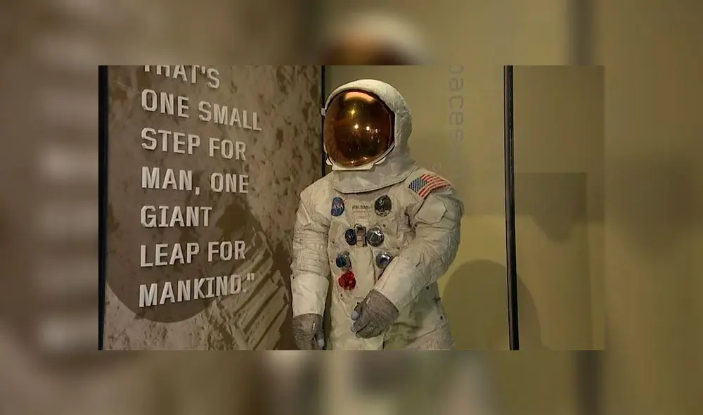 Especialistas en la restauración del traje espacial han tardado más de 10 años para realizar la labor. Foto: Difusión.