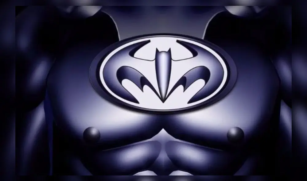 El traje del protagonista fue uno de los detalles más criticados de la película Batman y Robin.