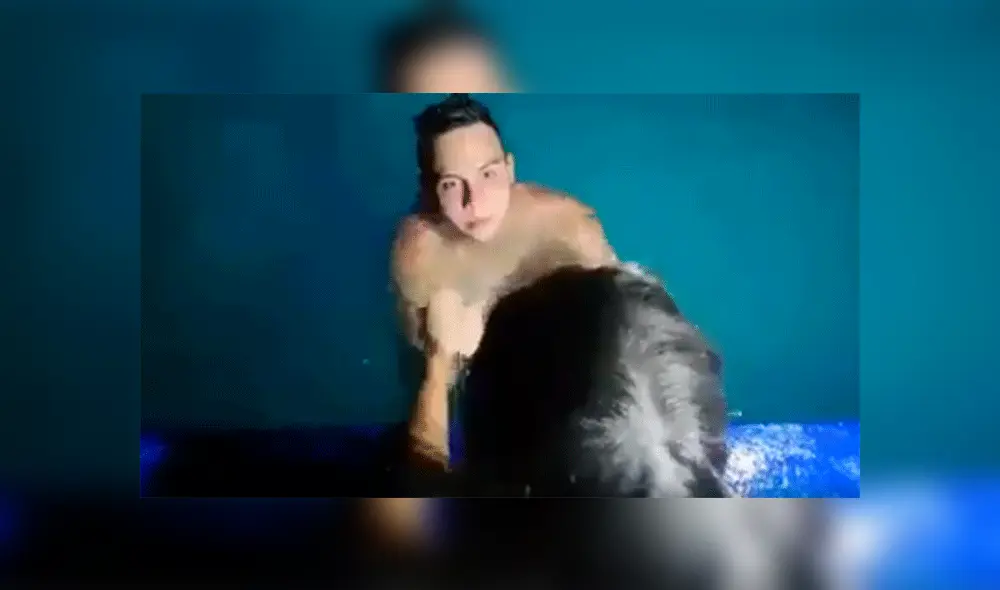 Jóvenes parodian a ‘Jack’ y ‘Rose’ en una hilarante escena de Titanic [VIDEO]