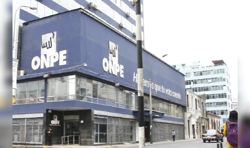 Designan a nuevo gerente general de la ONPE que coordinará elecciones municipales