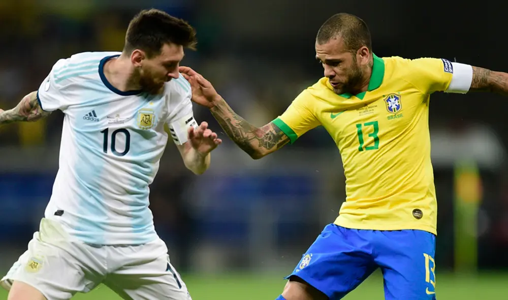 Dani Alves - Lionel Messi Dani Alves - Lionel Messi
