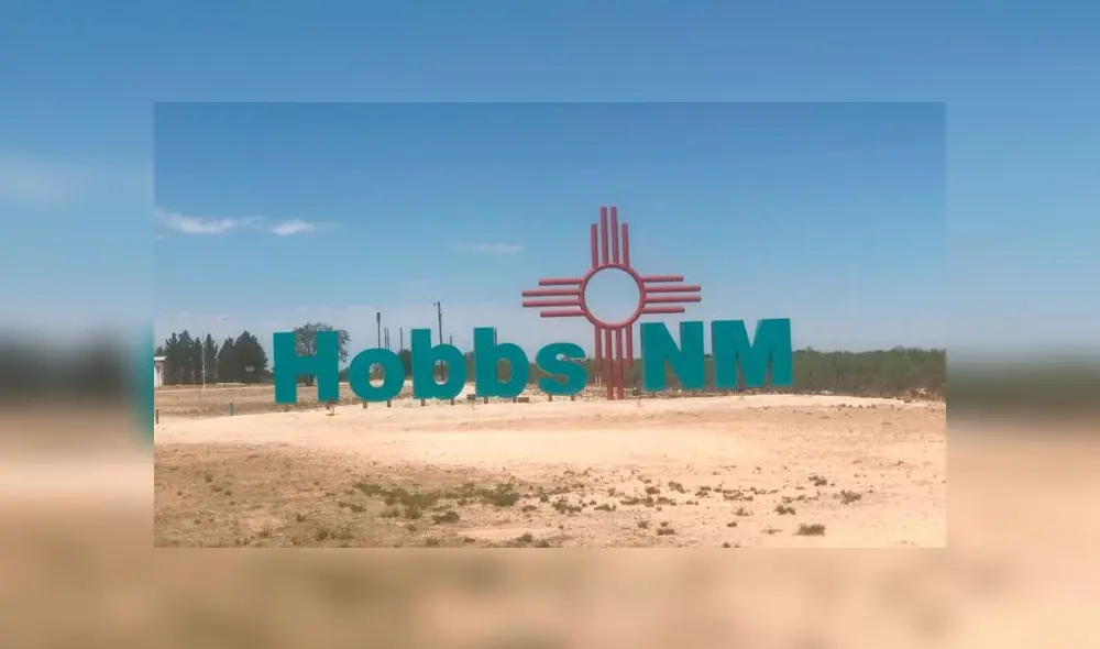 Mujer olvida a bebé en auto Mujer olvida a bebé en auto