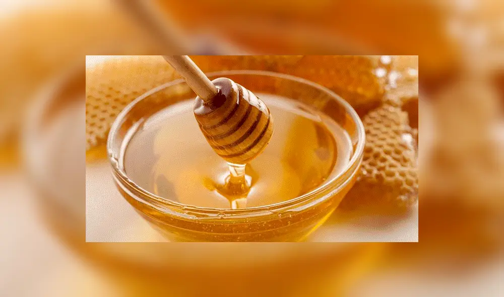La miel también es utilizada como un remedio casero para los males como la tos y la gripe.