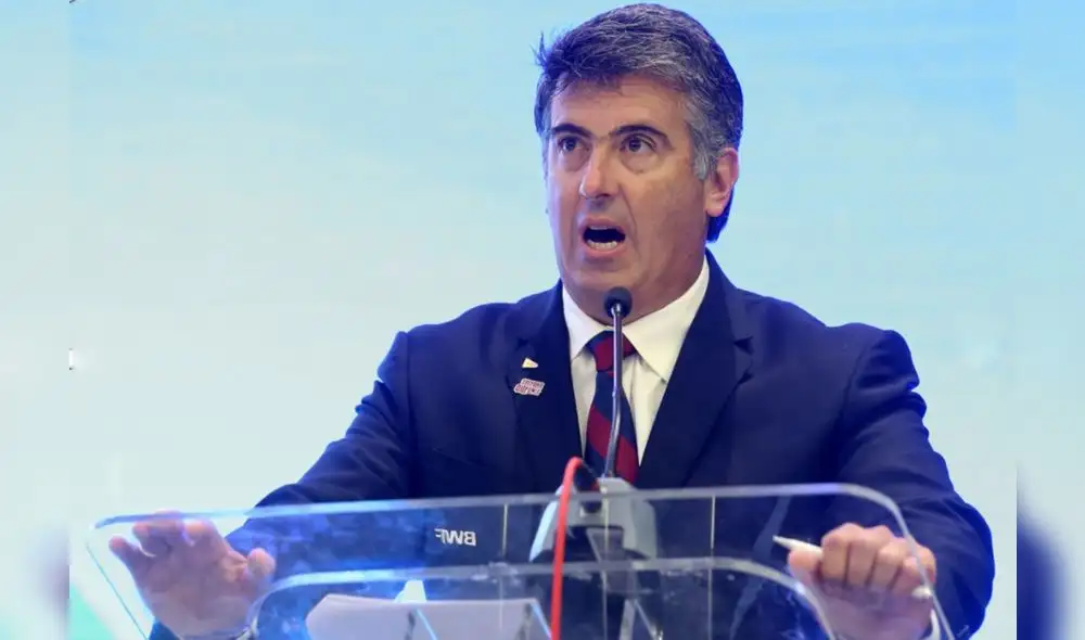 Incautan cuenta de Gustavo Salazar con más de un millón de dólares
