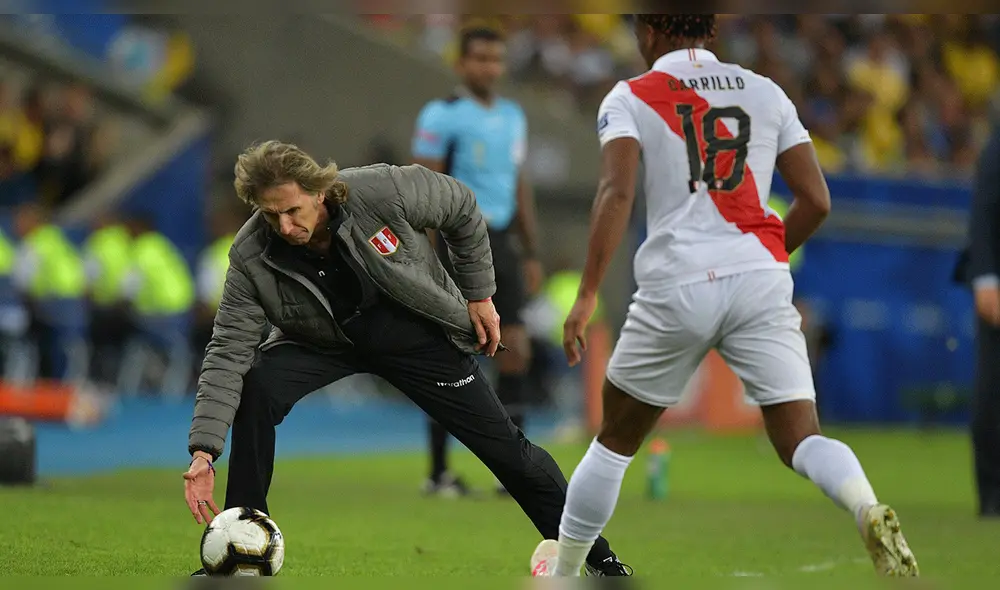 Selección peruana: André Carrillo reveló que Gareca exigió más disciplina que Markarián. Foto: AFP Selección peruana: André Carrillo reveló que Gareca exigió más disciplina que Markarián. Foto: AFP
