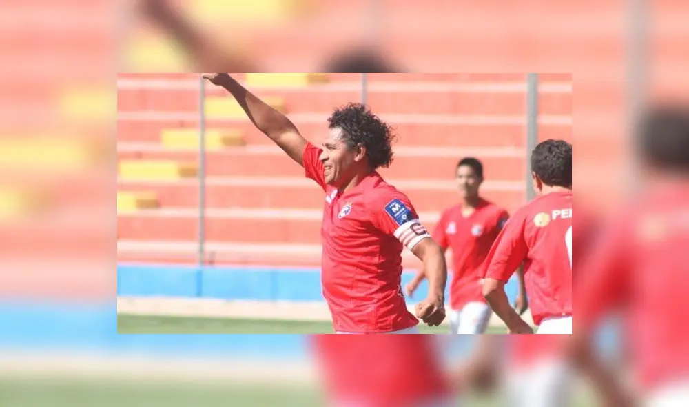 Santiago Acasiete. Foto: Líbero