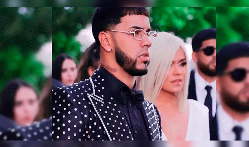 Anuel AA enfurece al padre de Karol G al publicar imágenes íntimas con su hija