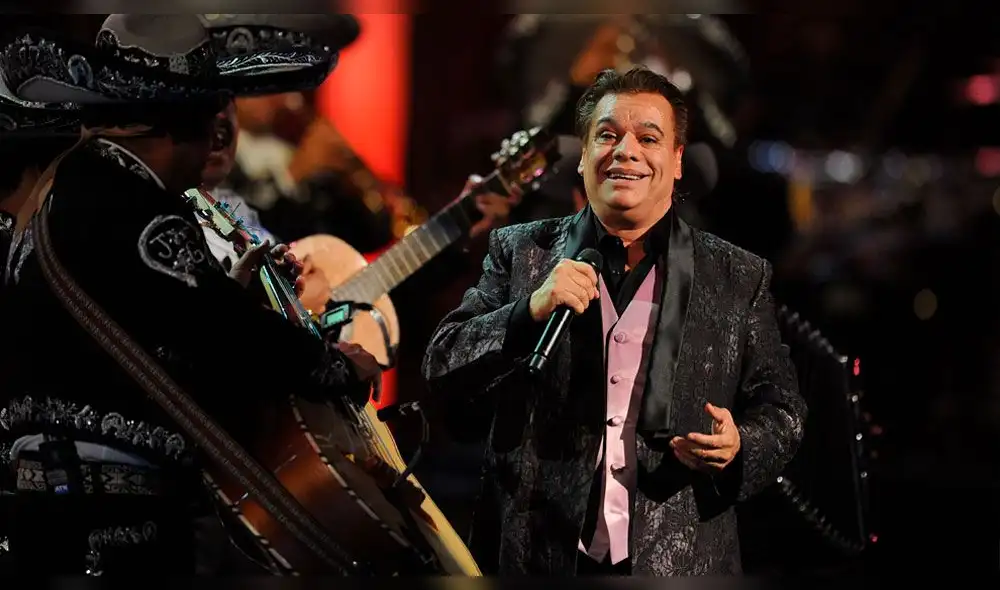Juan Gabriel y los rumores que rondan sobre su muerte Juan Gabriel y los rumores que rondan sobre su muerte