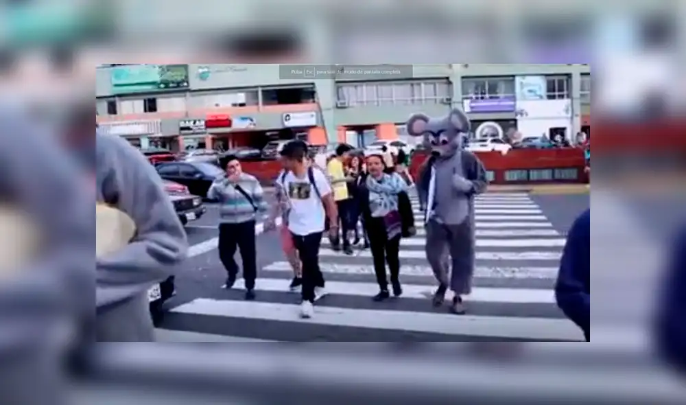 Facebook: "ratas" acudieron a la embajada de Uruguay para pedir "asilo" al igual que Alan García [VIDEO]