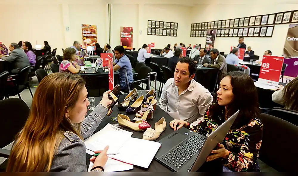 Exportaciones peruanas a Chile bordean 800 millones de dólares Exportaciones peruanas a Chile bordean 800 millones de dólares