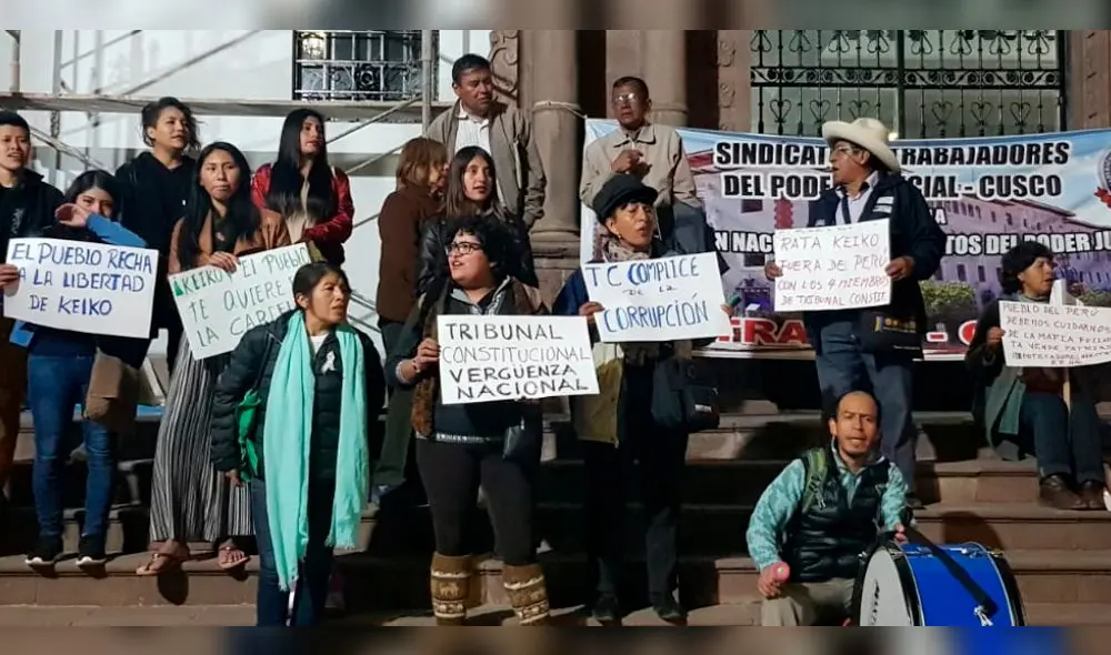 Ciudadanos marcharon en contra de la excarcelación de Keiko Fujimori. Ciudadanos marcharon en contra de la excarcelación de Keiko Fujimori.
