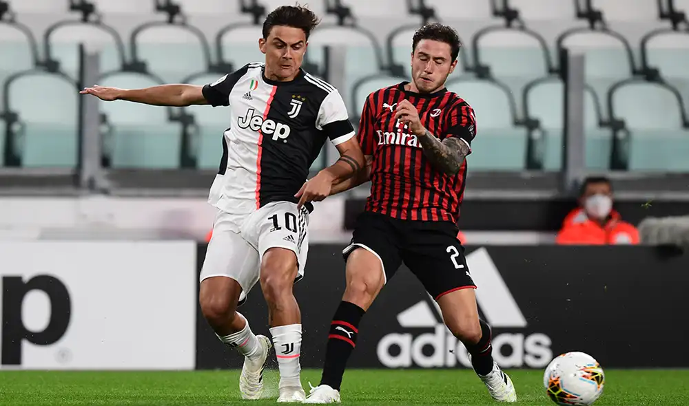 Juventus y AC Milan se enfrentan por las semifinales de la Copa Italia 2020. | Foto: AFP