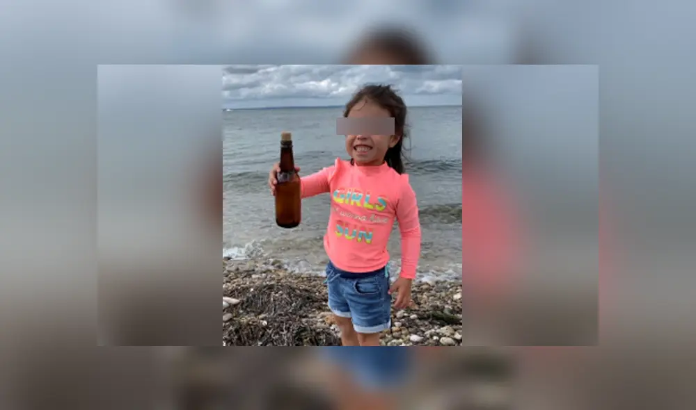 Una niña encontró una botella que había navegado más de 11 años por el océano Atlántico. Foto: YouTube