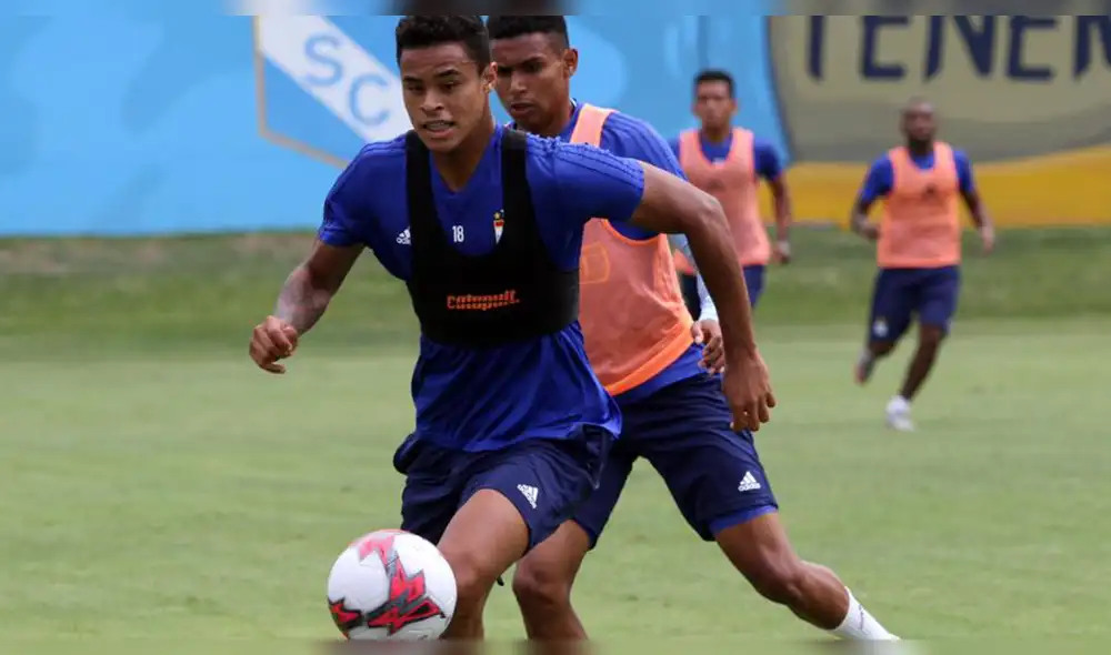Christopher Olivares deja Sporting Cristal y ficha por el Vitória Guimaraes [VIDEO]