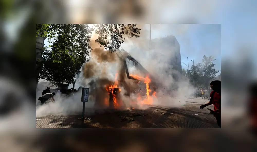 Las fotos que muestran la violencia y caos que impera en Chile. Fotos: Jorge Cerdán. Las fotos que muestran la violencia y caos que impera en Chile. Fotos: Jorge Cerdán.