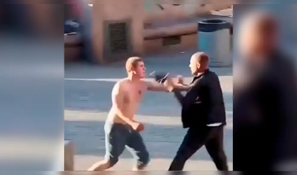 Facebook: joven ebrio agredía a transeúntes, llega boxeador y lo noquea de un puñetazo [VIDEO]