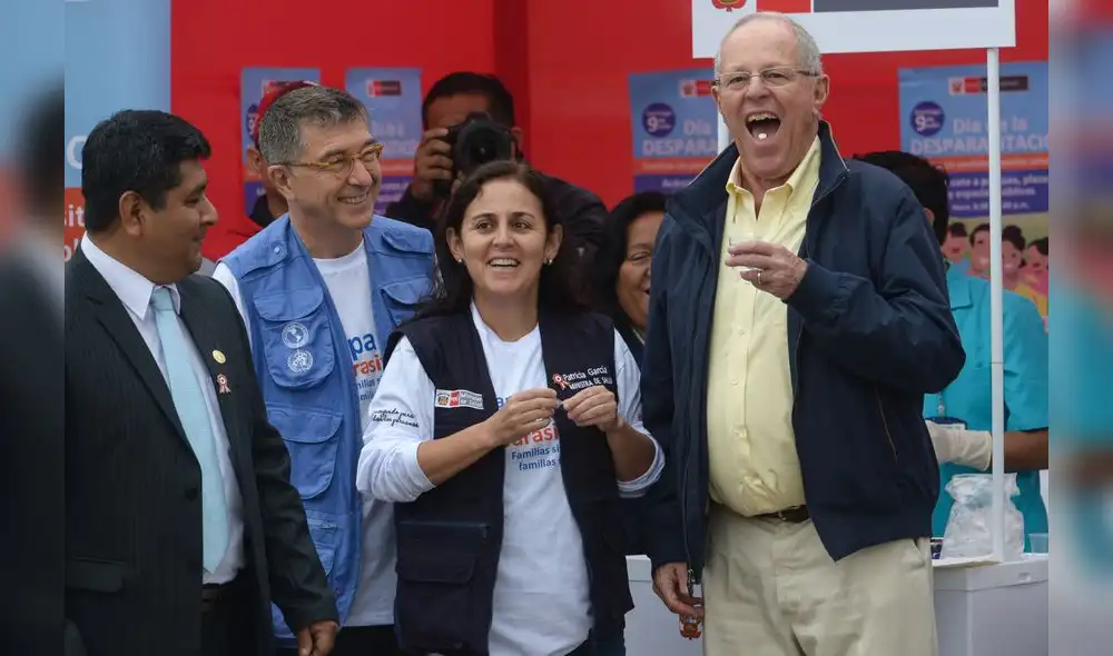 MINSA: PPK participó de campaña por el “Día de la Desparasitación” [FOTOS]