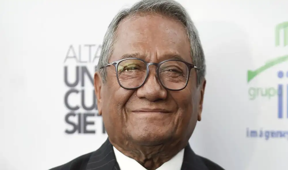 Armando Manzanero se habría sentido mal desde el martes 15 de diciembre. Armando Manzanero se habría sentido mal desde el martes 15 de diciembre.