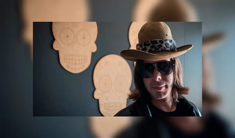 Video es viral en Facebook. El youtuber Dross sorprendió a todos al revelar ser fanático de ‘El Bananero’ y lo felicitó por sus 10 años en YouTube. Foto: Captura.