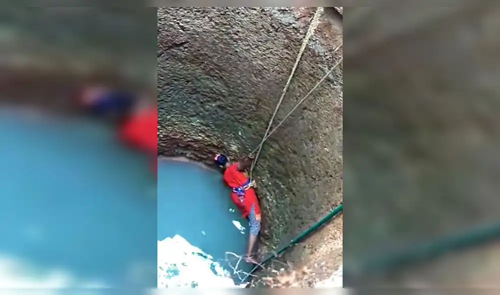 Desliza para enterarte cómo logra esta mujer rescatar a un pobre perrito atrapado en el fondo de un pozo. Foto: Captura. Desliza para enterarte cómo logra esta mujer rescatar a un pobre perrito atrapado en el fondo de un pozo. Foto: Captura.