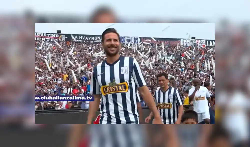 El video fue compartido en las redes sociales de Alianza Lima y en cuestión de minutos se hizo viral. El video fue compartido en las redes sociales de Alianza Lima y en cuestión de minutos se hizo viral.