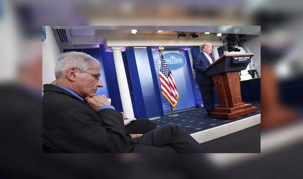 El doctor Anthony Fauci (d) suele participar en cada una de las conferencias de prensa de Donald Trump sobre el coronavirus. Foto: EFE