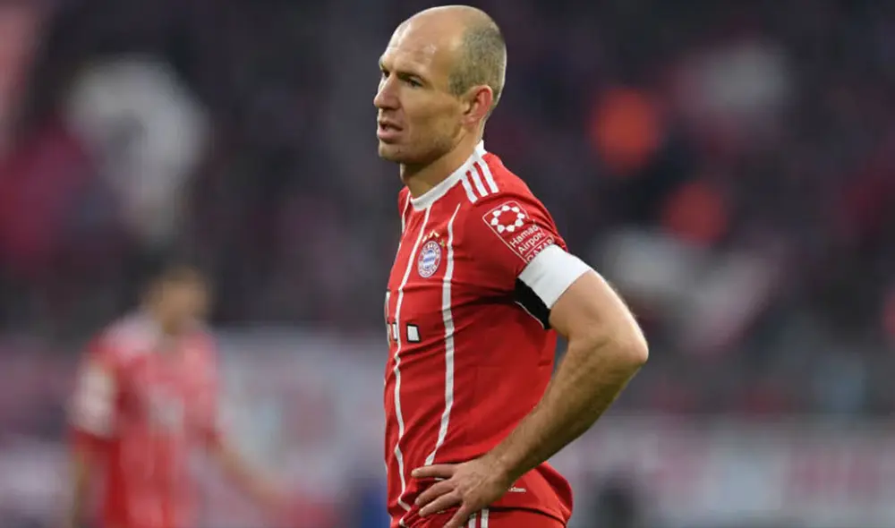 Arjen Robben confesó que la pasó mal durante la enfermedad que padeció su esposa. "Estuvo fatal", declaró. Foto: AFP. Arjen Robben confesó que la pasó mal durante la enfermedad que padeció su esposa. "Estuvo fatal", declaró. Foto: AFP.