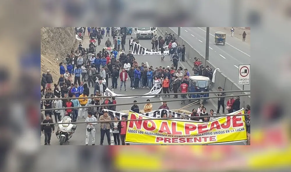 La marcha se viene realizando de manera pacífica.