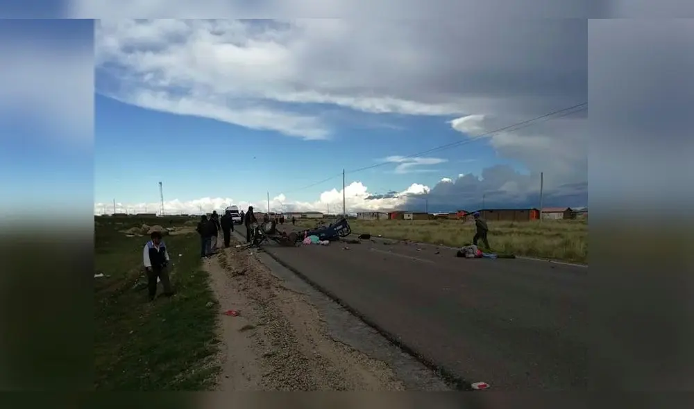 Dos personas mueren en aparatoso accidente en vía Puno - Zepita Dos personas mueren en aparatoso accidente en vía Puno - Zepita