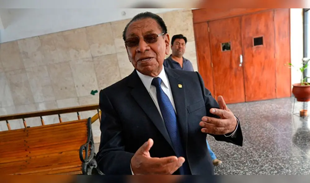 Apaza: Diferencias por Tía María generan percepción de alejamiento en bancada por Arequipa Apaza: Diferencias por Tía María generan percepción de alejamiento en bancada por Arequipa