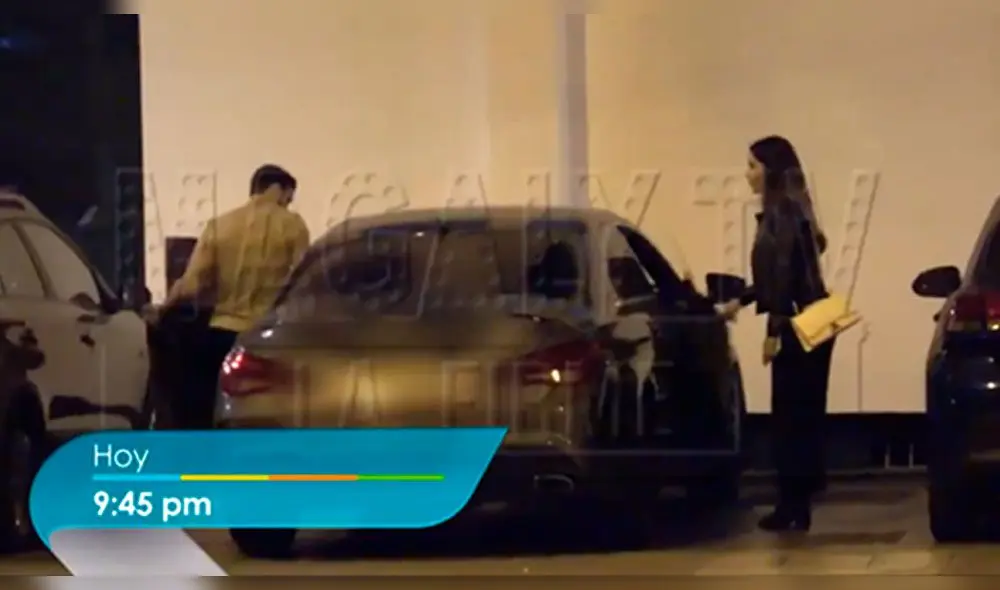 Mario Irivarren es captado subiendo a su auto con Tepha Loza Mario Irivarren es captado subiendo a su auto con Tepha Loza