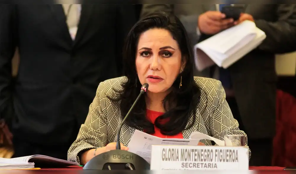 Gloria Montenegro: “En el Congreso hay 500 trabajadores que deben salir" Gloria Montenegro: “En el Congreso hay 500 trabajadores que deben salir"