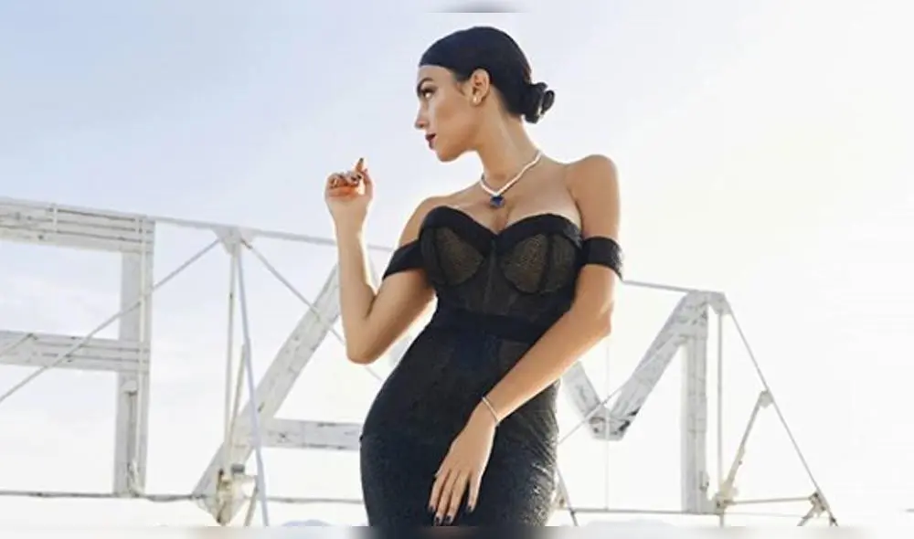 Georgina Rodríguez sorprende al realizar candente topless [FOTOS]