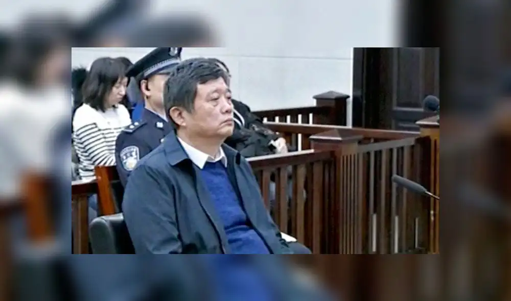 Funcionario chino es condenado a cadena perpetua por corrupción 