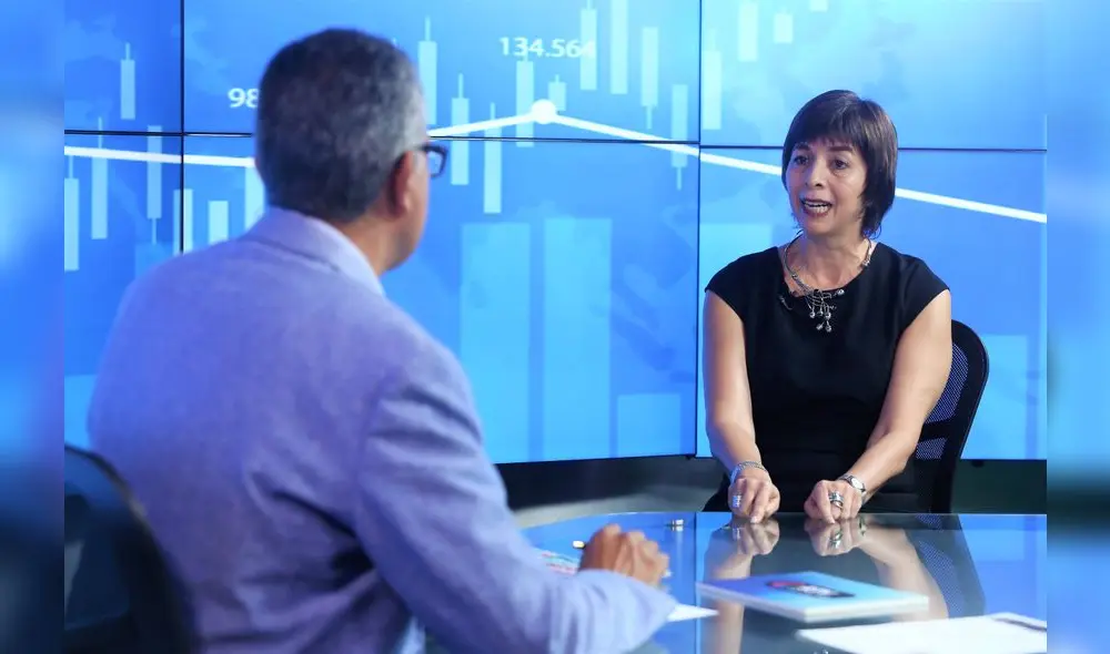 Rumi Cevallos entrevista a Rocío Ames, estratega en Marca Personal. Foto Michael Ramón. Rumi Cevallos entrevista a Rocío Ames, estratega en Marca Personal. Foto Michael Ramón.