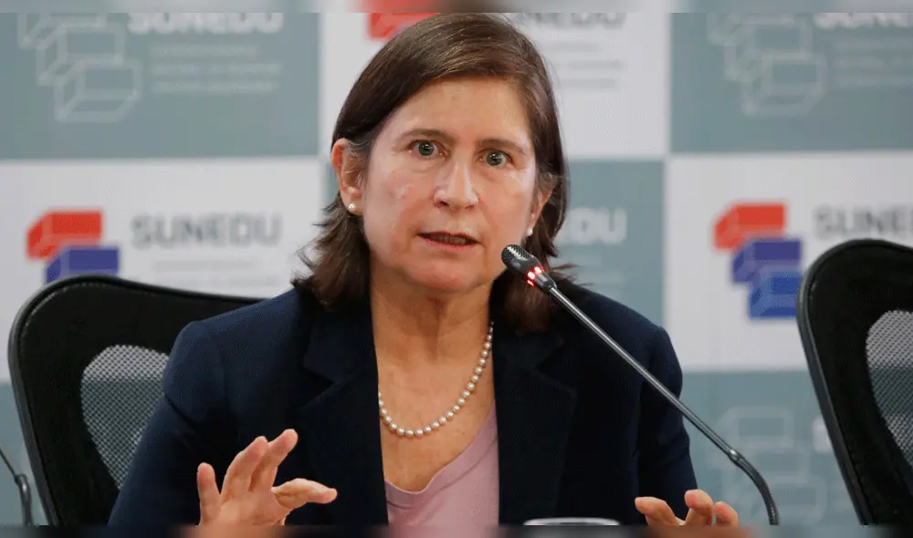 Controversia por el futuro de Lorena Masías en la Sunedu