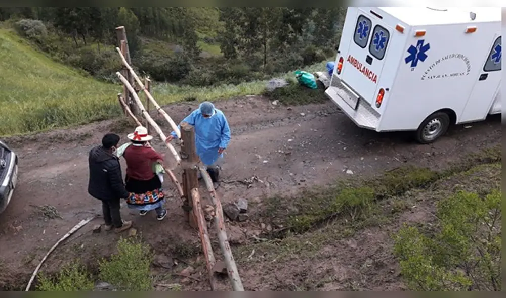 Comuneros impiden traslado de bebé a hospital.