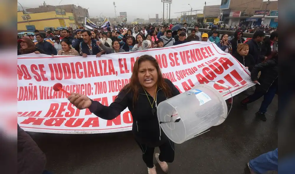 Vecinos de Carabayllo bloquearon la entrada de Canta exigiendo agua [FOTOS]