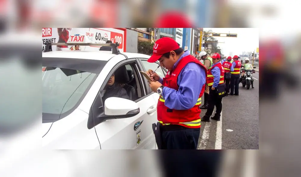 Fiscalizadores de la ATU y policías han tenido que reducir a conductores que pretenden huir de operativos. (Foto: ATU)