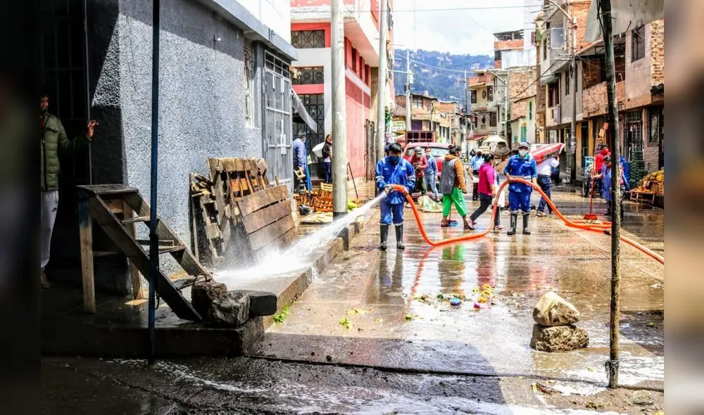 Jirones fueron intervenidos por personal municipal. Foto: MPC Jirones fueron intervenidos por personal municipal. Foto: MPC