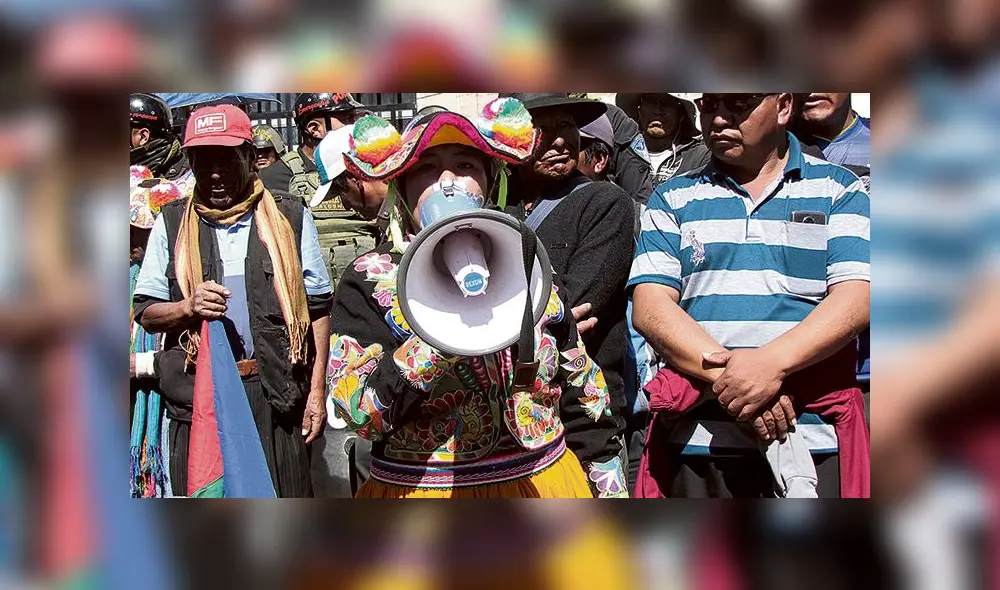 Pobladores de Coata evalúan acatar un nuevo paro por contaminación de río. Pobladores de Coata evalúan acatar un nuevo paro por contaminación de río.