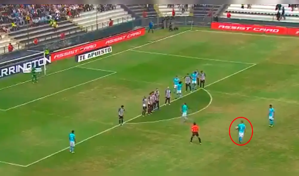 Alianza Lima vs Sporting Cristal: fenomenal golazo de tiro libre de Emanuel Herrera para el 1-0 [VIDEO]