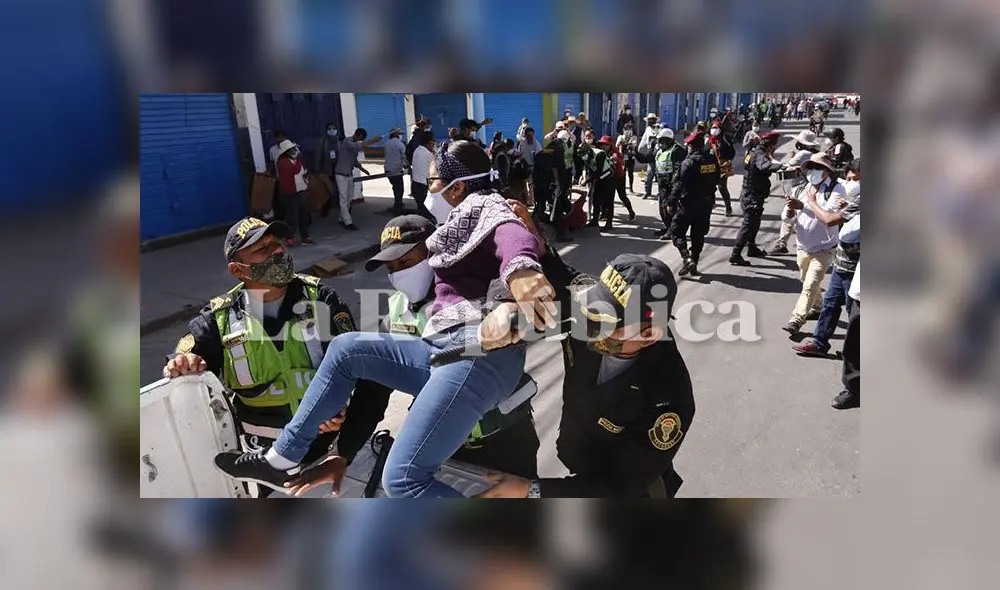 Policía detuvo a comerciantes del Avelino que salieron a protestar en Arequipa..