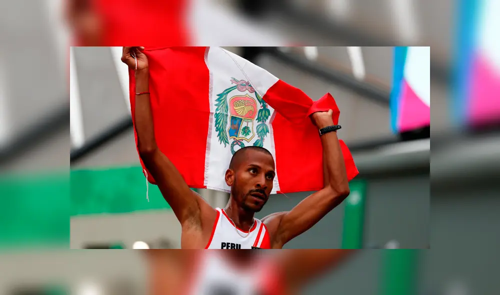 El atleta peruano Mario Bazán ganó la medalla de bronce en 3000 metros con obstáculos en Lima 2019 y ahora reta a Luis Advíncula.
