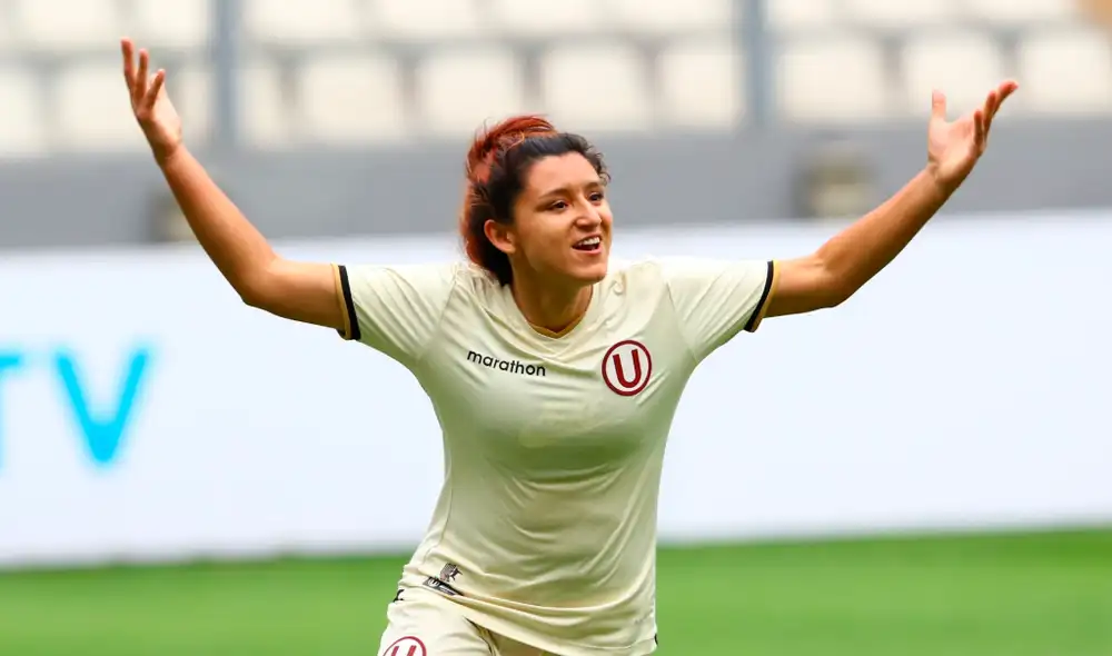 Cindy Novoa llama la atención a los jugadores que no apoyan al fútbol femenino.