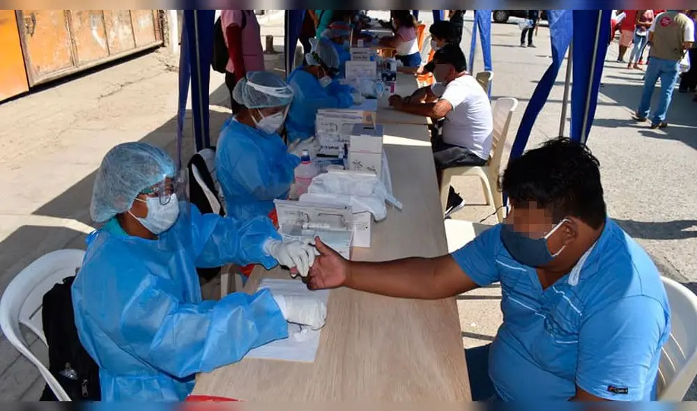 Realizan pruebas rápidas de descarte de coronavirus en Tumbes.