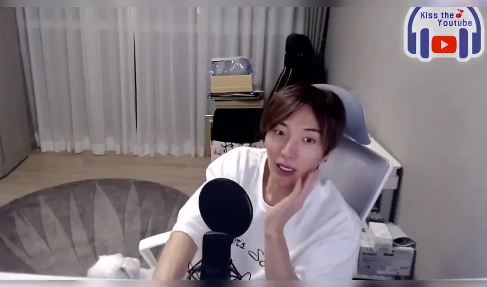 Leeteuk en Kiss The YouTube.