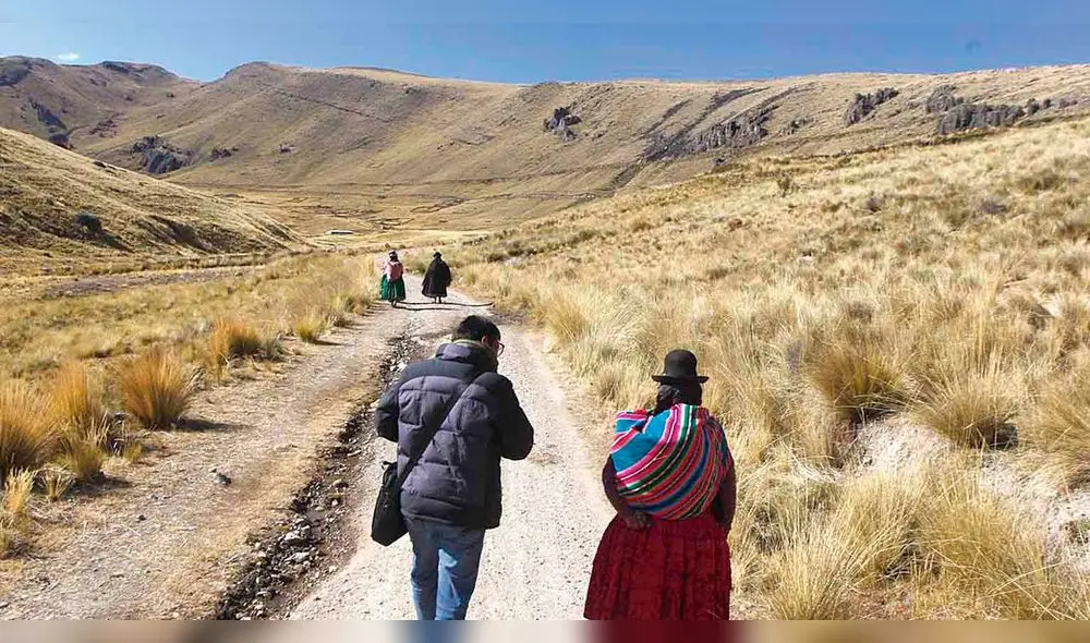 testimonios. Varios representantes de comunidad confirmaron que policías sustrajeron dinero pero los obligaron a devolver. testimonios. Varios representantes de comunidad confirmaron que policías sustrajeron dinero pero los obligaron a devolver.
