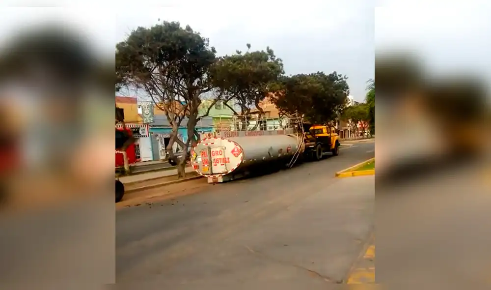 Tanque de combustible se desprende de vehículo cerca de grifo en Trujillo